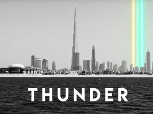 Aliens descend on Dubai. (YouTube)