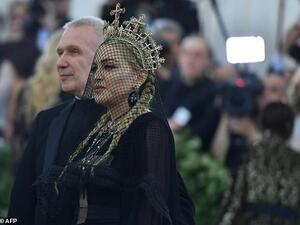 Jean-Paul Gaultier and Madonna arrive for the 2018 Met Gala /AFP