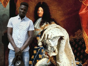 Mamoudou Gassama with infamous member of French aristocracy, Louis XIV (Rami Khoury/Al Bawaba) Mamoudou Gassama with infamous member of French aristocracy, Louis XIV (Rami Khoury/Al Bawaba)