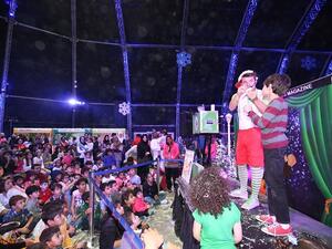 Yas Island visitors: Get ready for spectacular fireworks and a world-class show by pop-sensation Katy Perry! 