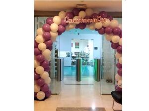 احتفالاً بيوم المرأة العُمانية