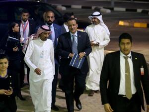 United Nations Special Envoy to Yemen, Ismail Ould Cheikh Ahmed (C) arrives to give a press conference at the Information ministry in Kuwait City on April 26, 2016. (AFP/Yasser al-Zayyat) United Nations Special Envoy to Yemen, Ismail Ould Cheikh Ahmed (C) arrives to give a press conference at the Information ministry in Kuwait City on April 26, 2016. (AFP/Yasser al-Zayyat)