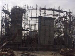  انهيار سقف مدرسة قيد الإنشاء بمدينة صباح الأحمد في الكويت