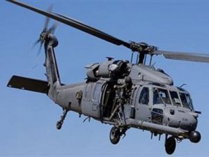 مروحية من طراز ام اتش 60-اس سقطت خلال التدريب في معسكر بورينغ في الكويت