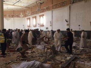  العثور علي المركبة التي استغلها الارهابي الذي فجر نفسة في حادث الاعتداء على جامع الامام الصادق 