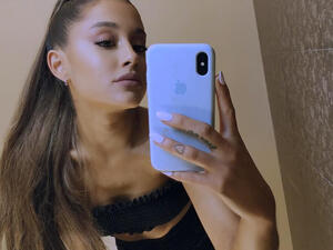 Ariana didn't reveal a release date for '7 Rings (Source: arianagrande / Instagram) 