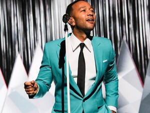 John is not alone in not being able to swim (Source: john legend / Instagram ) 