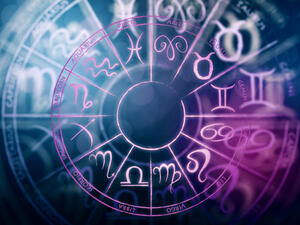 البكاء والشكوى ولعب دور الضحية طريقة الحوت للكشف عن نفاد صبره