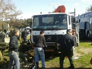 مقتل 4 إسرائيليين في عملية الدهس بالقدس