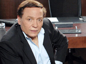 الفنان عادل امام من إحدى المشاهد الفنية