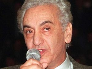 حسين آيت أحمد 