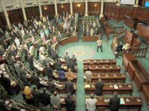  في الجزائر عشرات دور النشر التي ازدهرت خاصة في بعد 1988