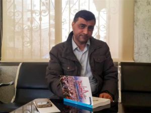 هل يتحول كتاب "عين الحلوة“ وثيقة فلسطينية؟!