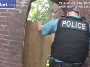 حدثت أحداث عنف مؤخرا جراء مقتل رجال سود على يد الشرطة