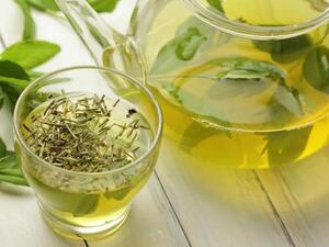 منقوع اليانسون مثالي أيضاً لإزالة المكياج (shutterstock.com)