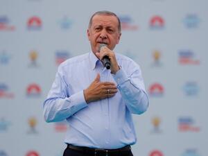 أكد أردوغان أن حزبه تعهد بإنشاء تركيا الحديثة بمساعدة النساء