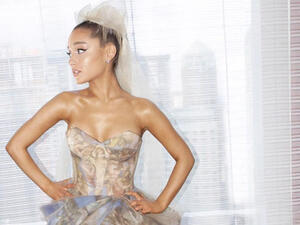 Ariana Grande talks about her fans and their lives all the time (Source:  araiangrande / Instagram) 