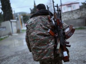 خمسة جرحى في اطلاق نار في مركز شرطة يريفان المحتل من مجموعة مسلحة
