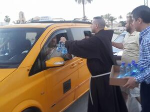 فلسطين:كنسية تقوم بإفطار الصائمين في شهر رمضان