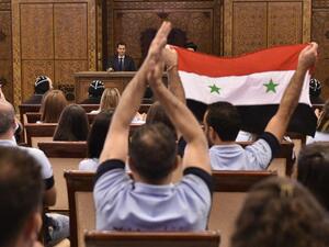 الاسد خلال استقباله المشاركين باللقاء العام للشباب السرياني في سوريا 