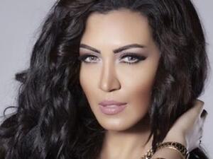 اسما لمنور تجدد عقدها مع (روتانا)