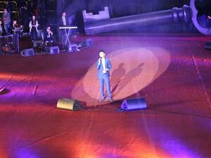 Arab sensation Mohammed Assaf performs at Katara for unveiling of ‘Largest Key in the World.’ (Facebook)