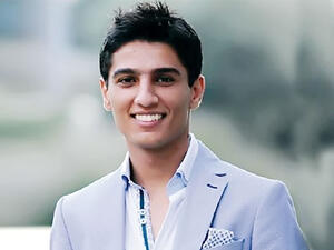 محمد عساف يغني في دبي 