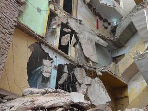 ستة قتلى بانهيار ثلاث بنايات في أسيوط المصرية
