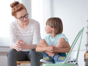 التَّوَحُّد أو الذاتوية هو اضطراب يظهر عادةً لدى الأطفال قبل السنة الثالثة (shutterstock.com)