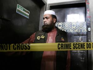 مقتل مدون مؤيد للعلمانية في بنغلادش