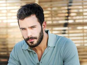 النجم التركي الشهير باريش أردوتش