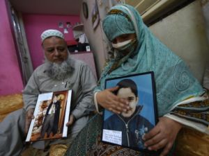 الاعدام لستة متهمين بالمشاركة في مجزرة مدرسة بيشاور الباكستانية
