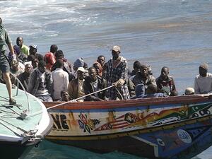 خفر السواحل الإيطالي ينقذ أكثر من ثلاثة آلاف مهاجر
