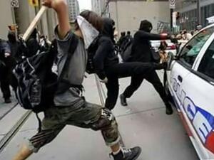 كان 6 ضباط اتهموا في مقتل مواطن اسود  لكن انتهت 4 محاكمات دون إدانة