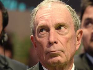 ووجه بلموبيرغ انتقادات للحملات الانتخابية الحالية ووصفها بأنها "لا تخدم الناخبين"