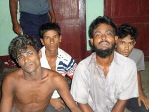 يتغيب الطلاب عن المدارس منذ أحداث العنف المفتعلة ضدهم منذ أربعة أعوام من جانب البوذيين