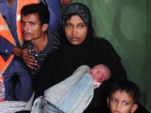 "لقد قتلوا عائلتي. أخي كان في عداد المفقودين. جاء الجنود إلى بيتنا. أوثقوا يدي زوجي وأغلقوا فمه. اغتصبوني واحدًا تلو الآخر أمام زوجي"