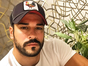 النجم التركي بوراك (instagram.com/burakozcivit)