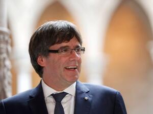 كارلس بيغديمونت: الفيلسوف الصحفي الذي تحدى مدريد ويستعد لإعلان استقلال كاتالونيا
