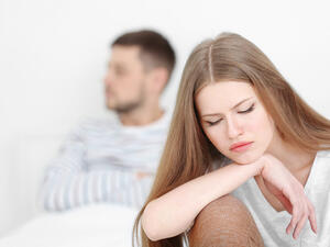 قد تكون مشكلة نقص الرّغبة الجنسيّة عند الرّجال موضوعًا لا يحبّون التحدّث عنه