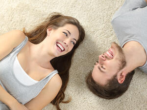 كوني رقيقة وبريئه تارة، وجذابة ومثيرة تارةً أخرى
