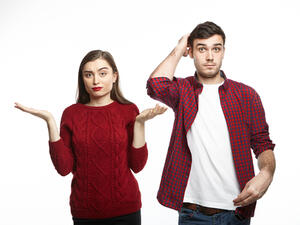 عندما يرتبك زوجك أثناء ذكر اسم حبيبته السابقة فهذا دليل أنه يحبها