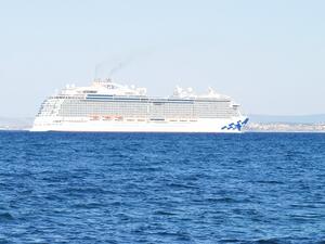 Cruise ship Azamara Journey arrived at Doha Port carrying more than 1,000 tourists of different nationalities. (Shutterstock)