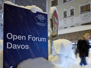 President Donald Trump’s speech to the World Economic Forum is scheduled for Friday. In the meantime, his delegation made its debut in Davos on Wednesday morning, answering questions on everything from U.S. stock markets to trade with Asia. (AFP) 