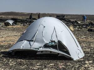 Debris from the ill-fated A321 passenger jet at the site of the crash on October 31,2015. (AFP/File)