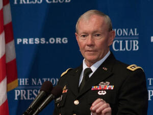 الجنرال مارتن ديمبسي قائد اركان الجيوش الاميركية