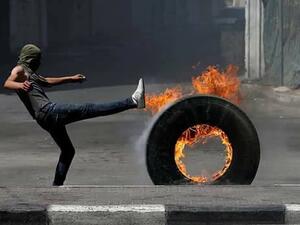 ترتفع حصيلة الشهداء في غزة منذ30 آذار الماضي إلى 153 شهيداً بينهم 18 طفلاً 