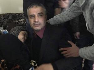 الدقامسة لحظة لقاء والدته بعد الإفراج عنه