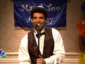 Canadian-Jewish artist reportedly sang and danced with the unnamed girl on Saturday night at the Rainbow Room in Manhattan. (Flyheight.com)