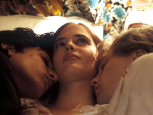 A scene from the film The Dreamers. (www.rivistastudio.com)